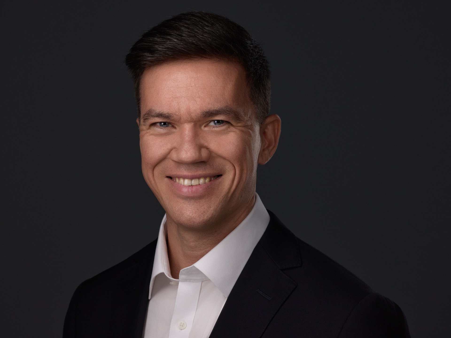 Roustam Timorshin, International Business Executive